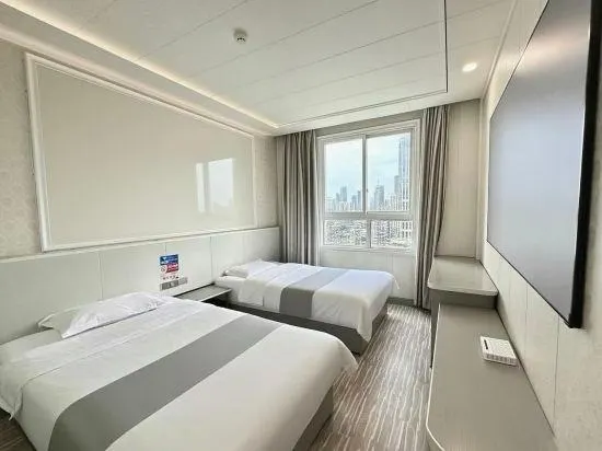 Shangcheng Business Hotel (Wuhan Yellow Crane Tower Liandao Street) - Image 1