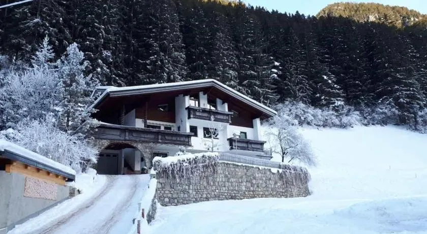 Haus Fischer - Image 1