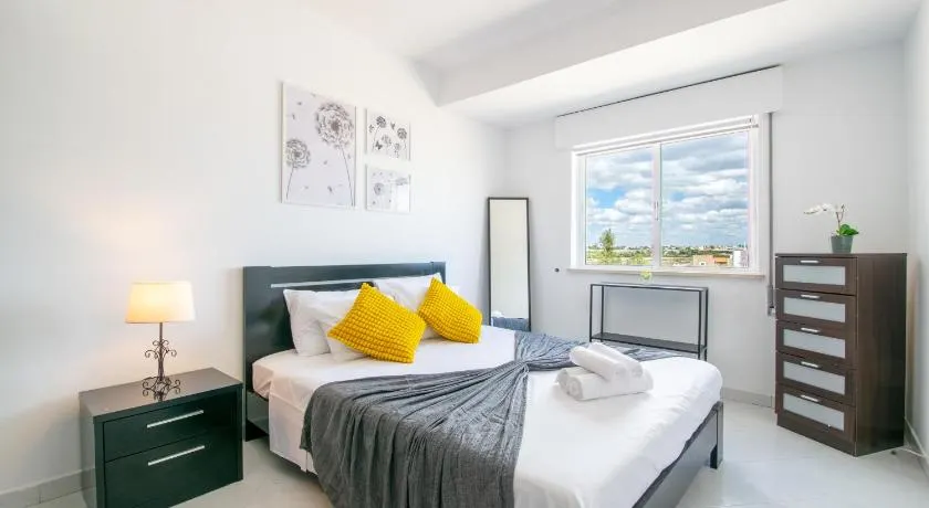 HolidaysPT - Casa da Ria - 2 Bedroom Apartment - Image 1
