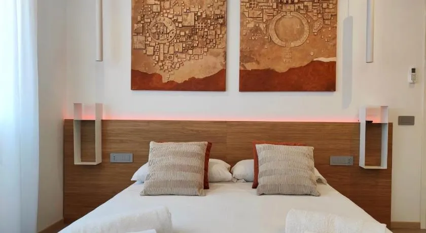Galleria Roma Art Guesthouse - Image 1