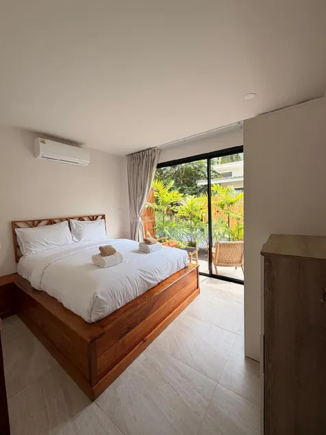 Srithanu Escape 2 - Image 1