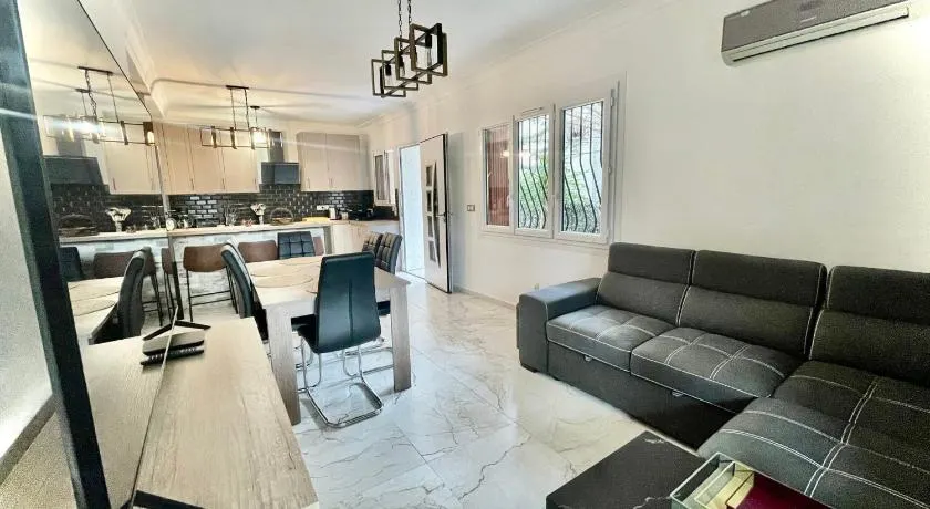 Modern 3 rooms on the ground floor - Image 1