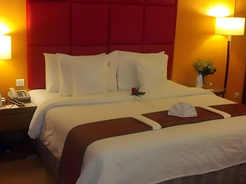Hayah Golden Hotel - Image 1