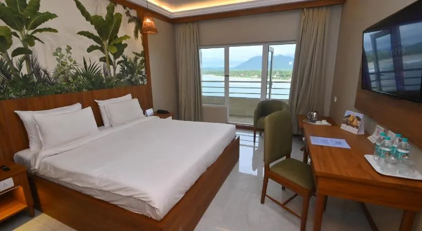RNS Residency Sea View - Image 1