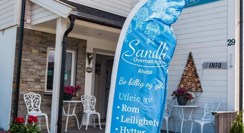 Sandli Overnatting - Image 1