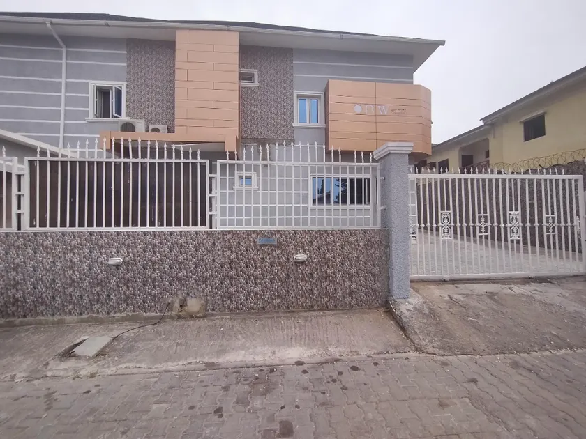 BoardWalk Hotel Wuse 2 - Image 1