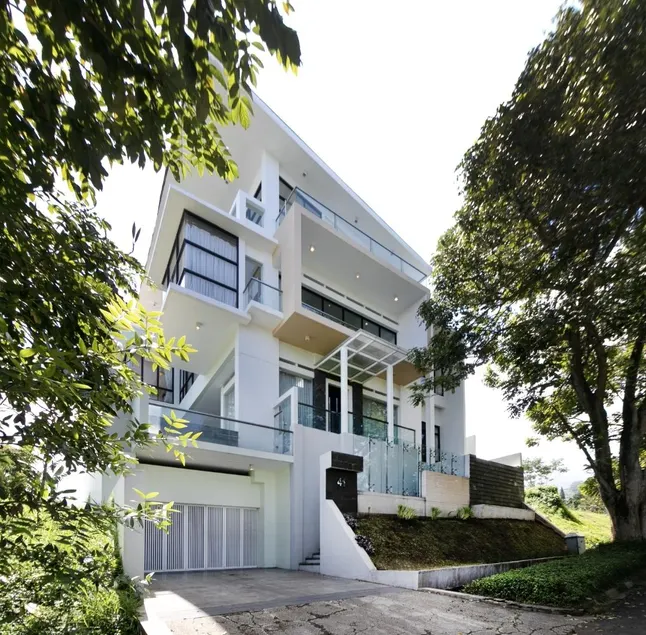 Villa DagoResor Kanata 7BR 45peop Private Infinity Pool & Roof Garden - Image 1