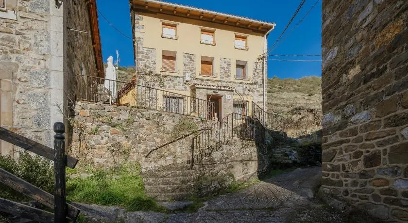 Finca 'La Casa De Sara' mit Bergblick, privater Terrasse und WLAN - Image 1
