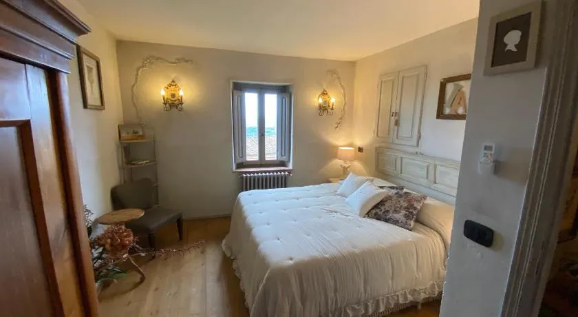 Residenza Buggiano Antica B&B - Charme Apartment in Tuscany - Image 1