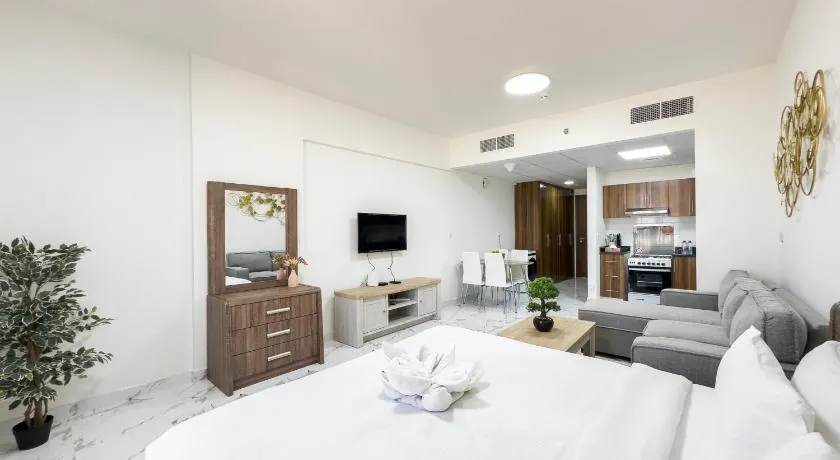 Studio - luxury, next to the beach - Image 1