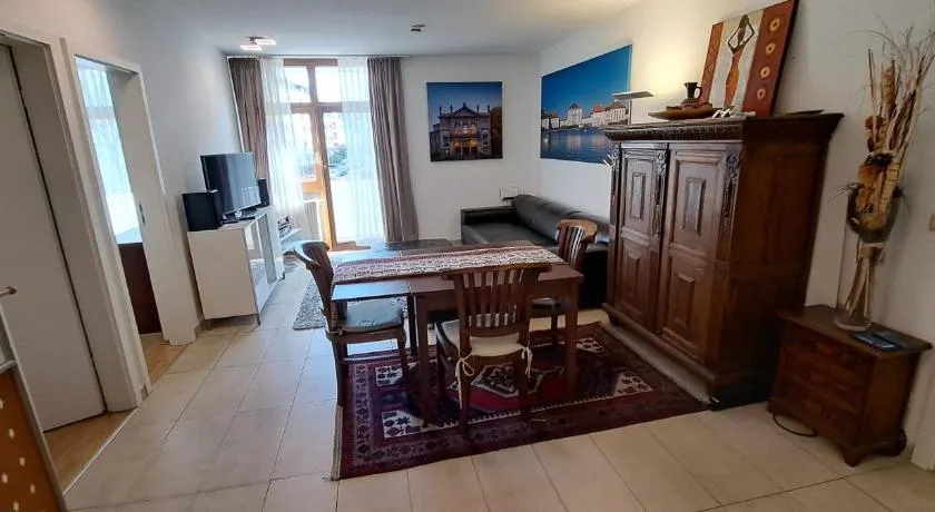 Westpark Apartments - Image 1