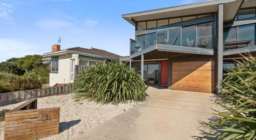 Beach and Reef Townhouse - Image 1