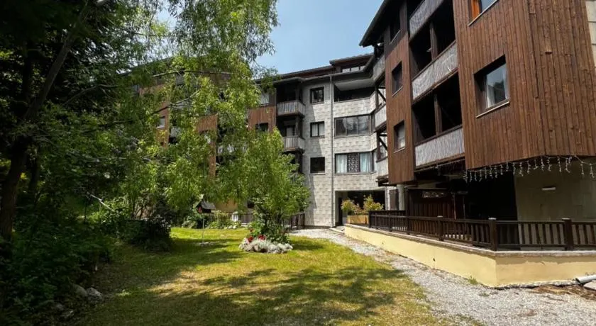 Appartement entier duplex 34m2 au seignus Allos - Image 1