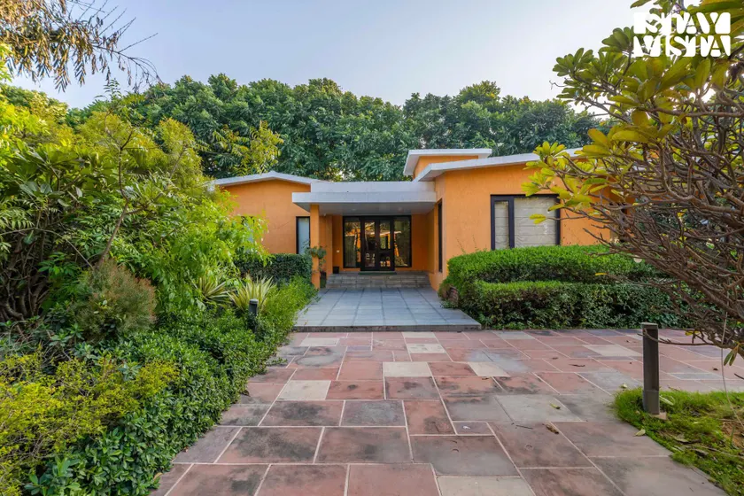New Delhi Villas - Image 1