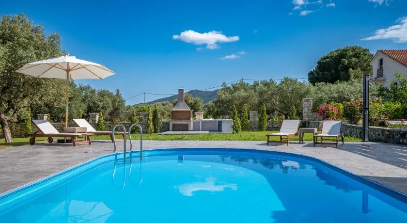 Ariadni di Olivio Villa - Image 1
