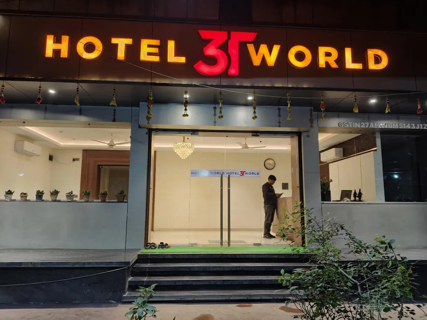 HOTEL 3T WORLD - Image 1