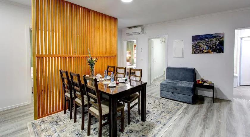 Guesthouse Check In - Image 1