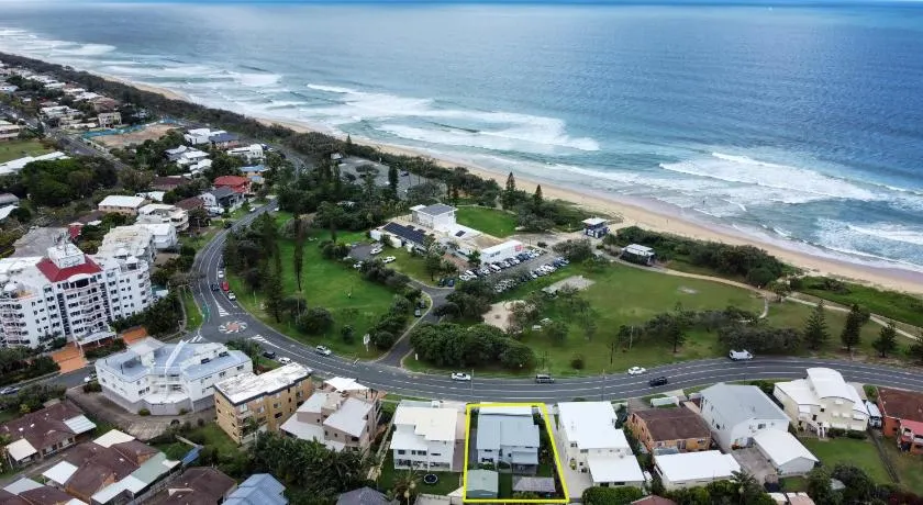 Stunning, Beachfront Dream Home - ZA3 - Image 1
