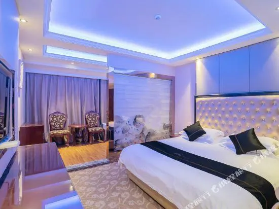 Mingzhu Holiday Hotel - Image 1