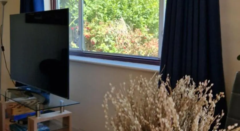 1-Bedroom Annexe in Brighton-Saltdean - Image 1