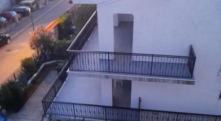 Apartmani Jelena - Image 1