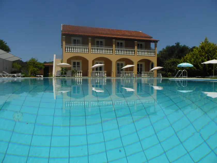 Katsaros Studios & Apartments - Image 1