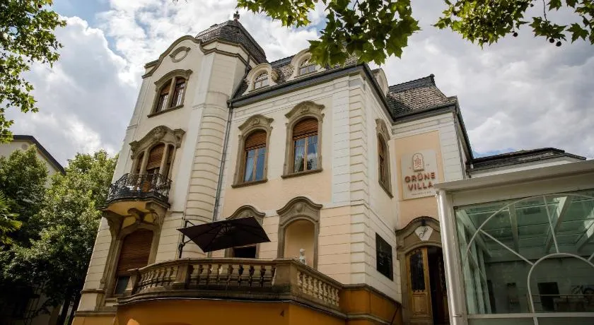 Grüne Villa - Image 1