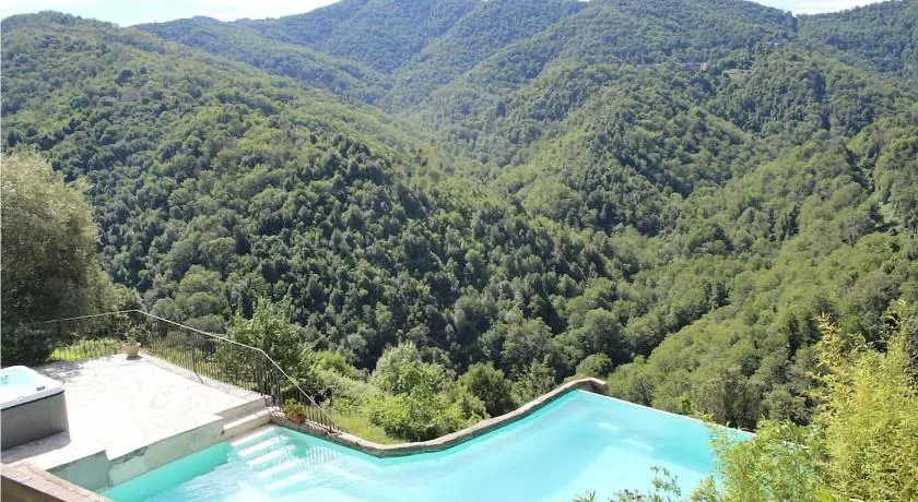 2 Bedroom Gorgeous Apartment In Carcheto Brustico - Image 1