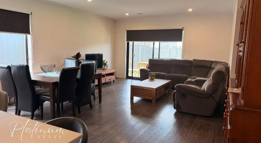 Room #3 in brand-new luxury home - Image 1