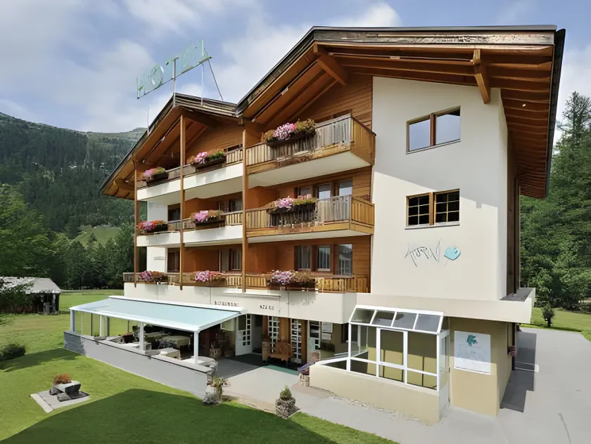 Hotel Ahorni - Image 1