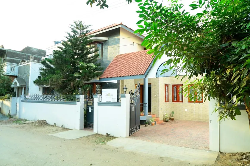 An independent villa suitable for Family stay - Image 1
