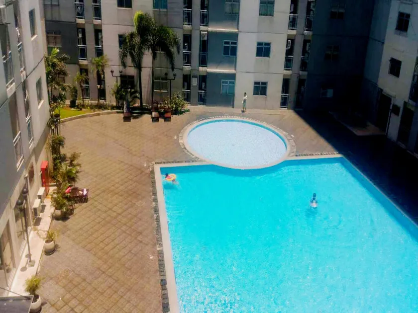 Hotel Gunawangsa Manyar - Image 1