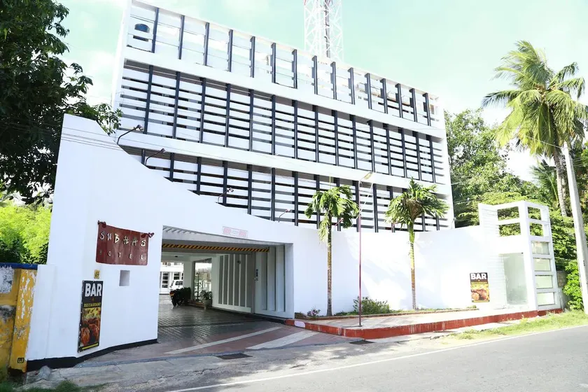 Subhas Tourist Hotel - Image 1