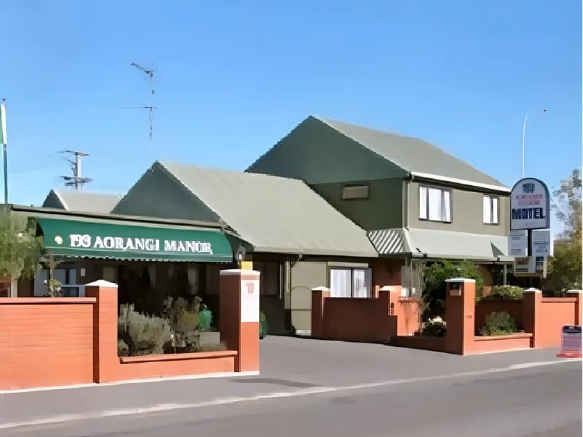 193 Aorangi Manor Motel - Image 1