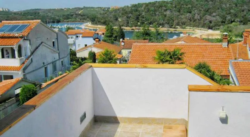 Studio apartment LENI - Image 1