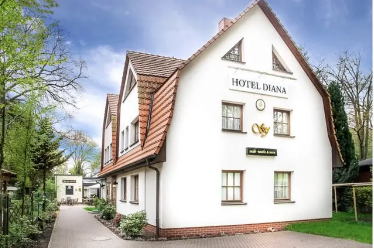 Hotel Diana - Image 1