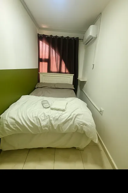 Abu Dhabi City Private Room Late Check out 2pm - Image 1