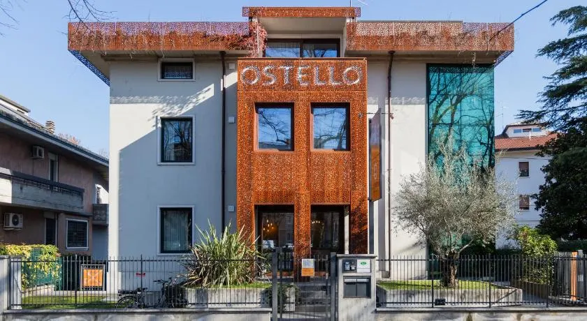 StraVagante Hostel & Rooms - Image 1