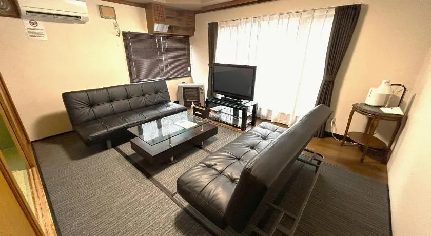 TY-Home - Image 1