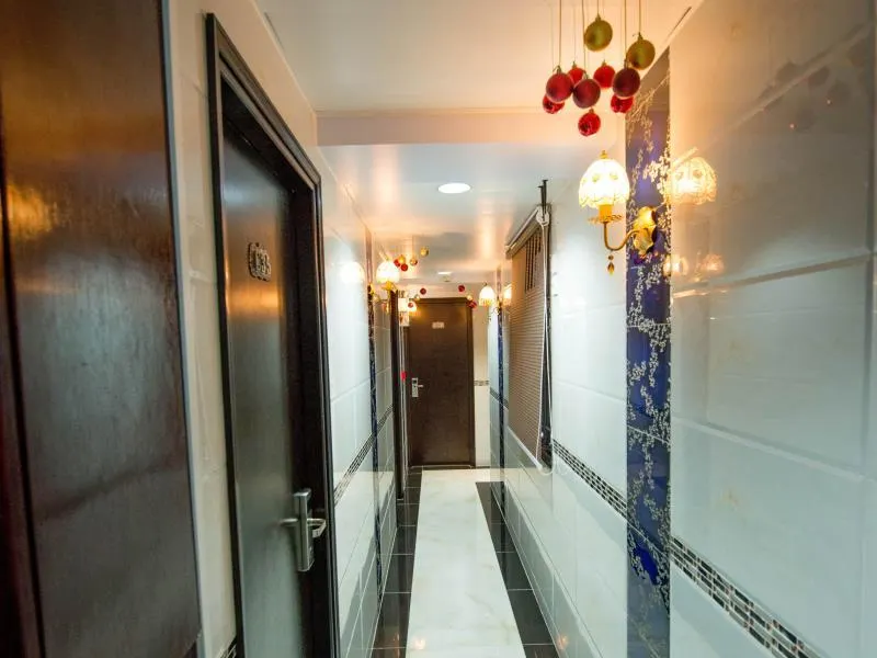 D Red Loft - Image 1