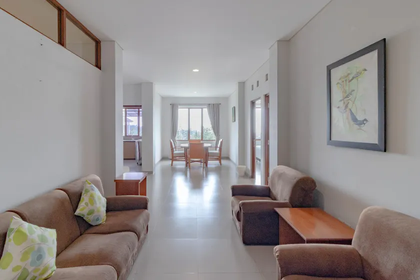 Family Only Amazing City View Villa - De Reiz Firen Syariah - Image 1