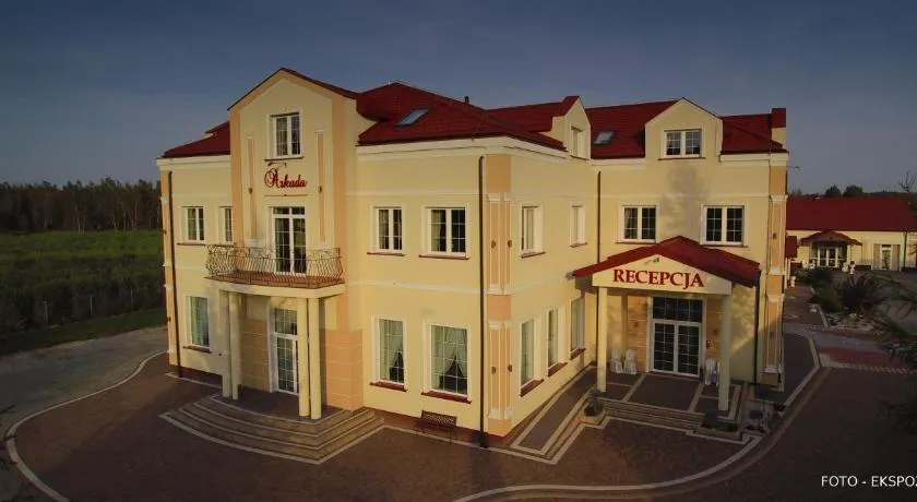 Hotel Arkada - Image 1