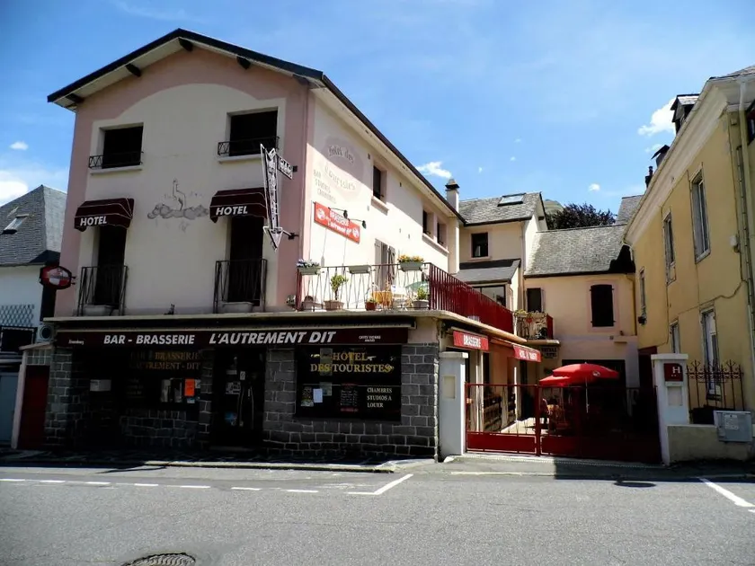 Hôtel des Touristes - Image 1