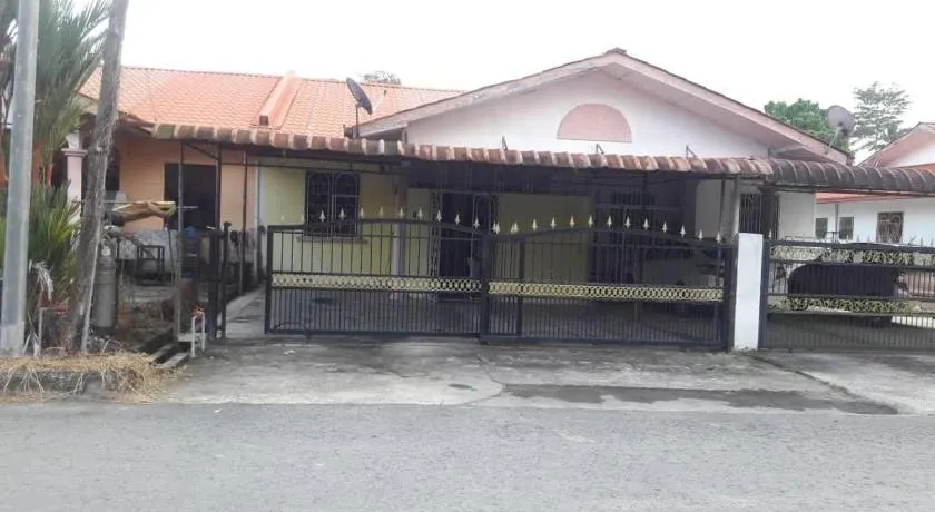 Yanzz Homestay - Image 1