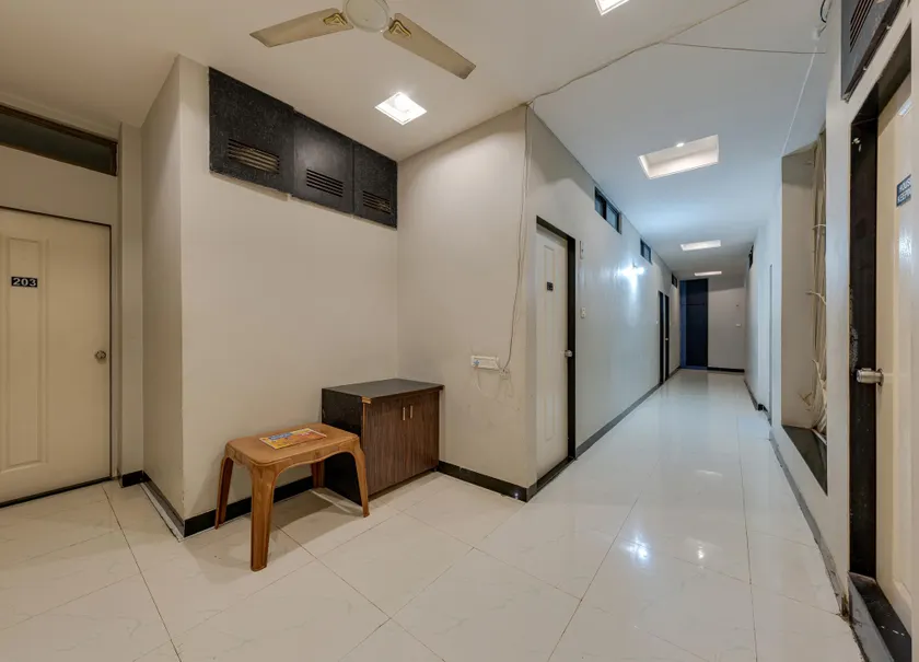 Hotel Adarsh 5 Minute Walk From Mahalaxmi Temple Kolhapur - Image 1