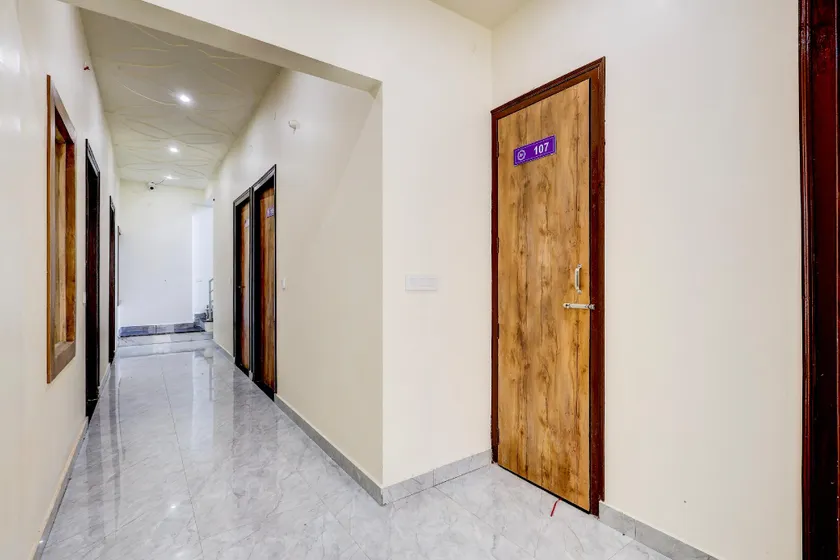 Hotel O DREAM INN - Image 1