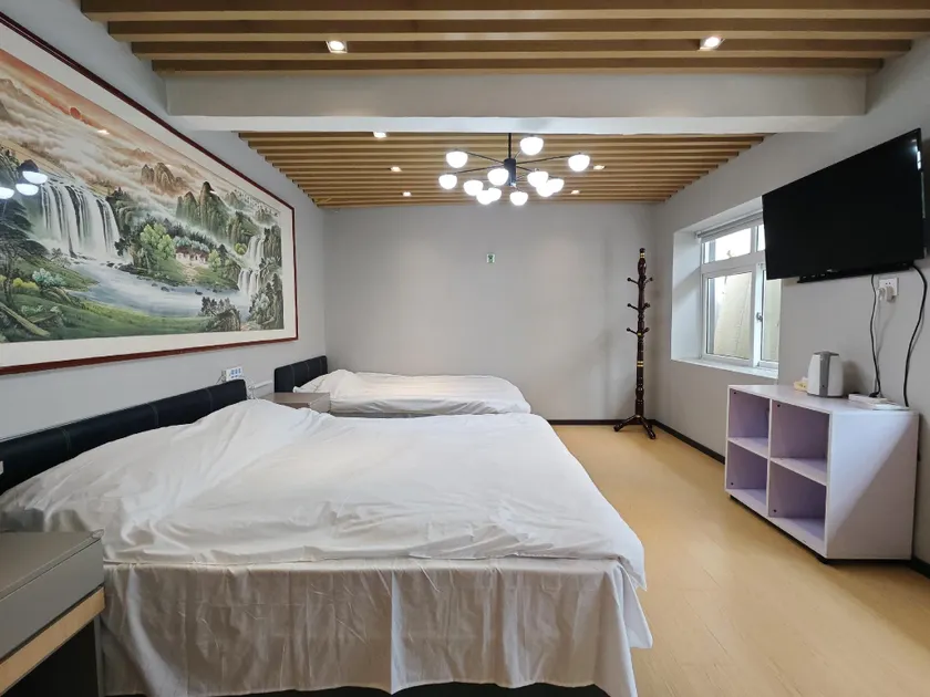 Dingming Accommodation - Image 1