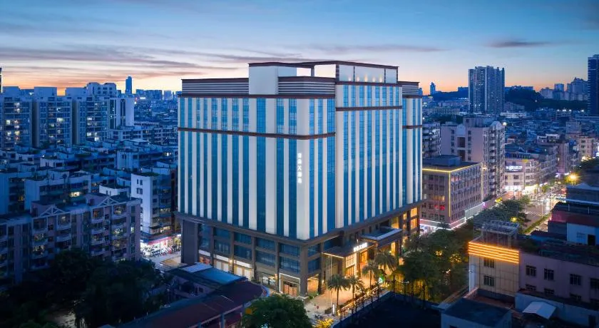 Atour X Hotel Xintang South Station Zengcheng District - Image 1