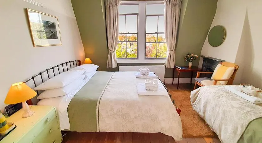 Muswell Hill B&B - Image 1