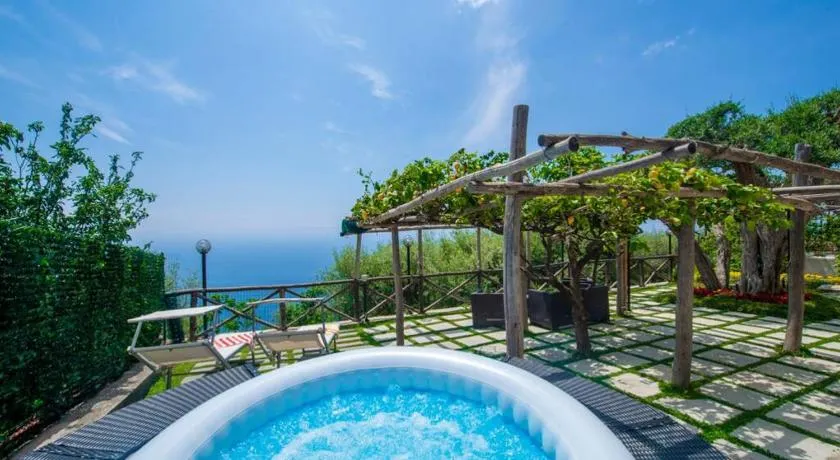 Holiday House Nuvola in Amalfi Coast - Image 1